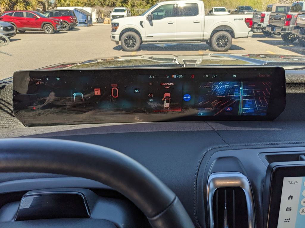 Used 2025 Ford Expedition Max Platinum image 36