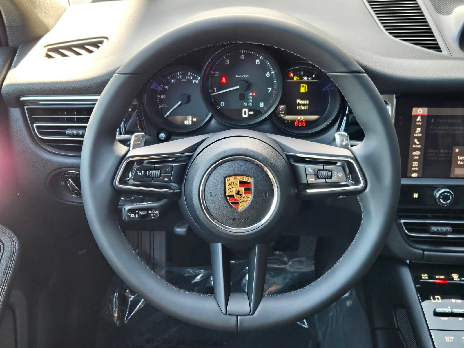 New 2026 Porsche Macan AWD/4WD image 16