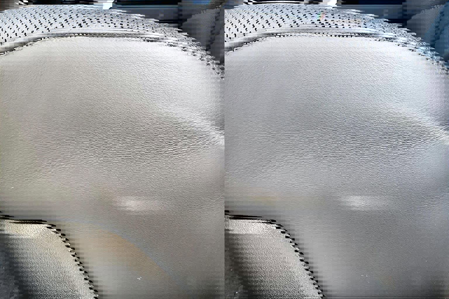 Used 2025 BMW i7 xDrive60 image 34