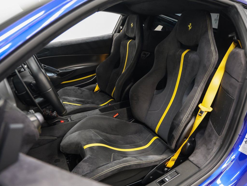 Certified 2019 Ferrari 488 Pista Coupe RWD image 3