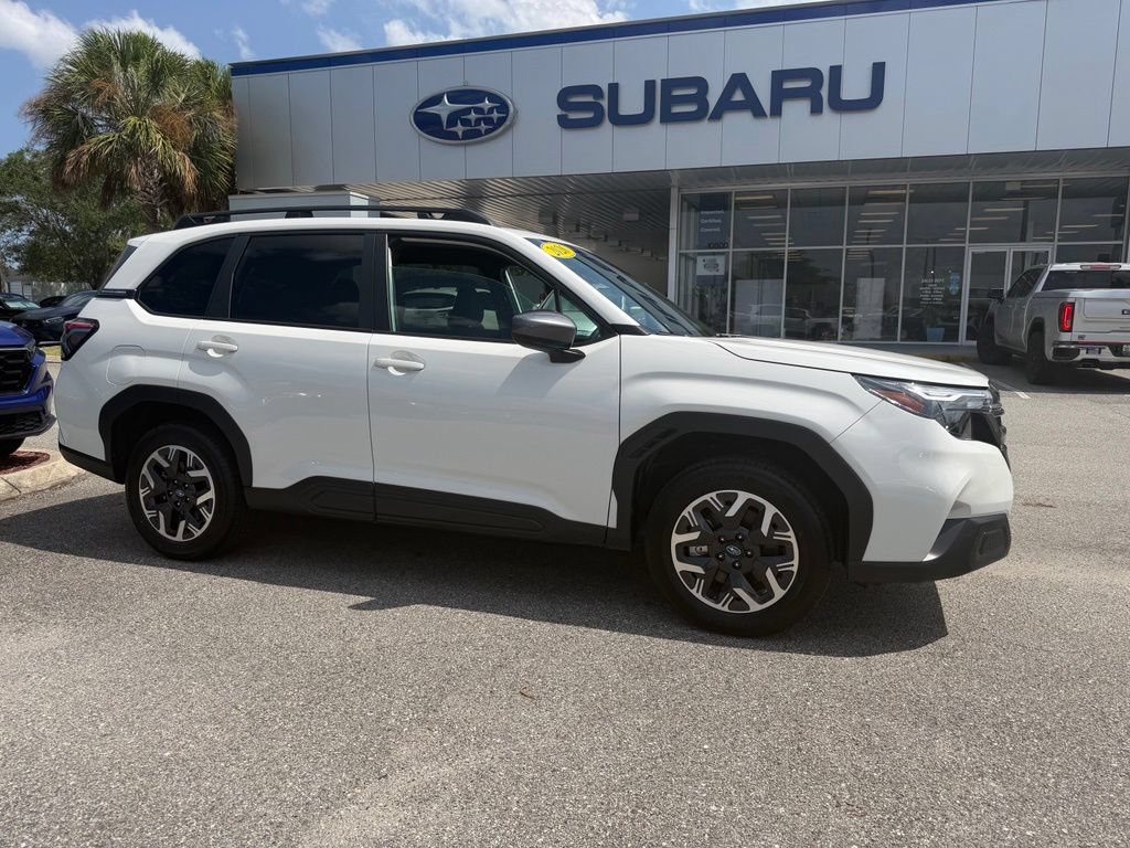 Used 2026 Subaru Forester Premium AWD/4WD image 1
