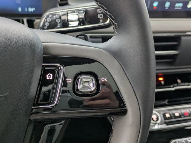 New 2026 Lincoln Corsair Premiere image 24