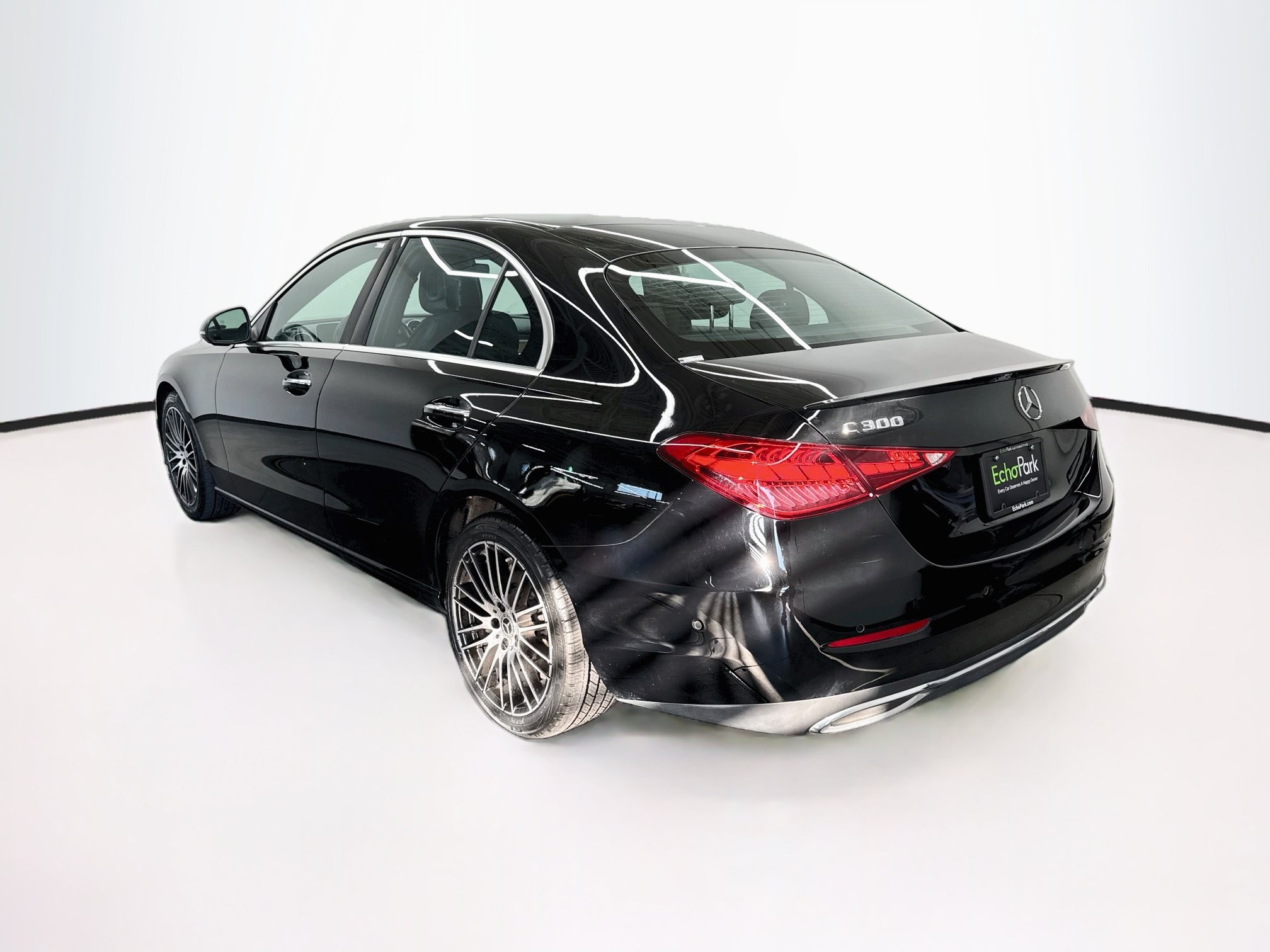 Used 2024 Mercedes-Benz C 300 Sedan image 5