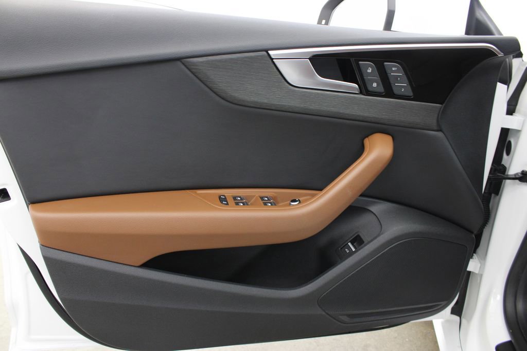 Certified 2022 Audi A5 2.0T Premium w/ Convenience Package image 16