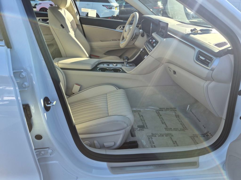 Used 2026 Genesis G70 2.5T Prestige image 27