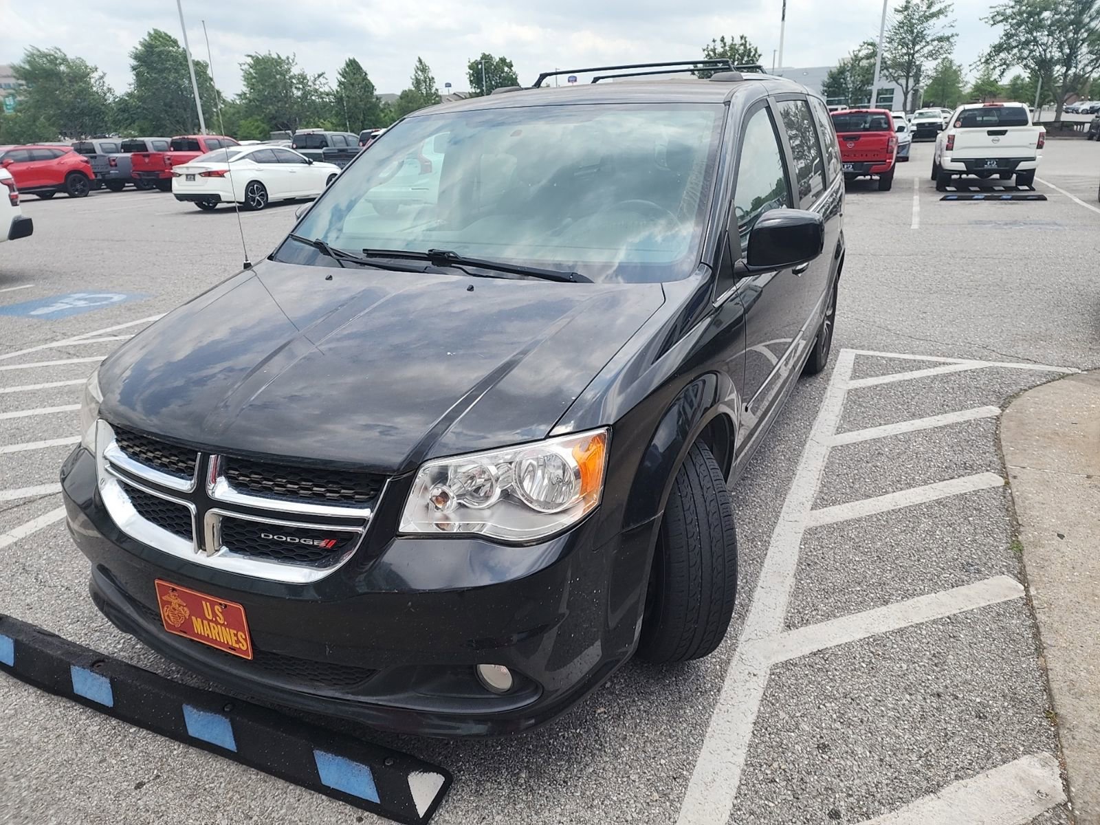 Used 2017 Dodge Grand Caravan SXT FWD video 1