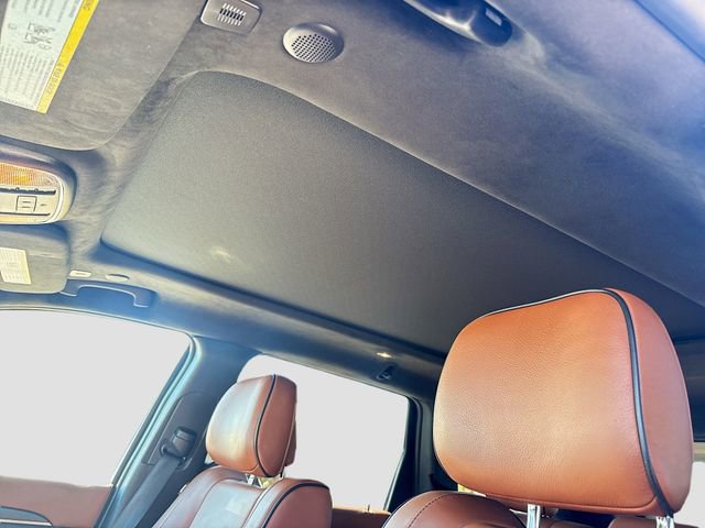 Used 2021 Jeep Grand Cherokee Summit w/ Platinum Series Group image 26