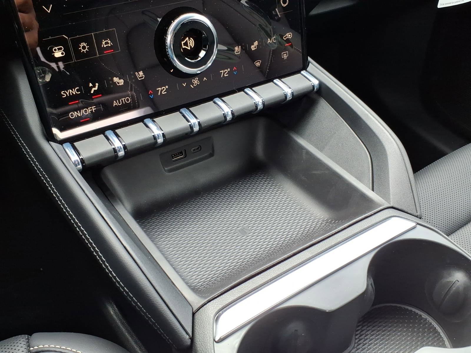 New 2026 GMC Terrain Elevation w/ Elevation Premium Package image 19