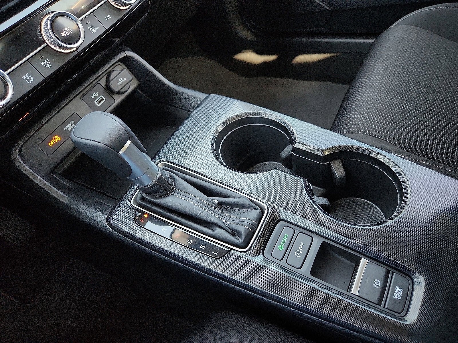 Used 2024 Honda Civic EX image 25