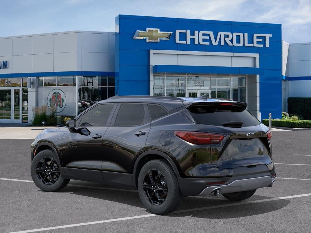 New 2026 Chevrolet Blazer LT w/ Convenience Package AWD/4WD image 3