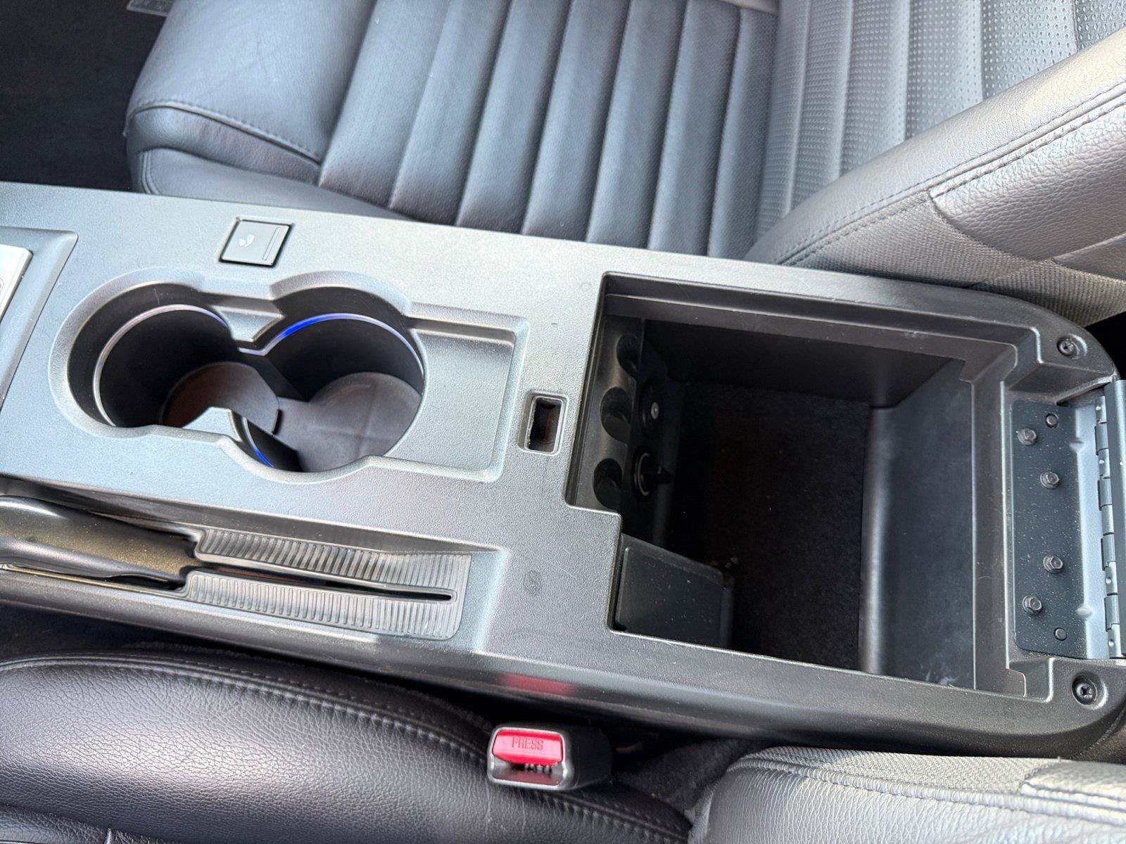 Used 2008 Ford Mustang GT RWD image 26
