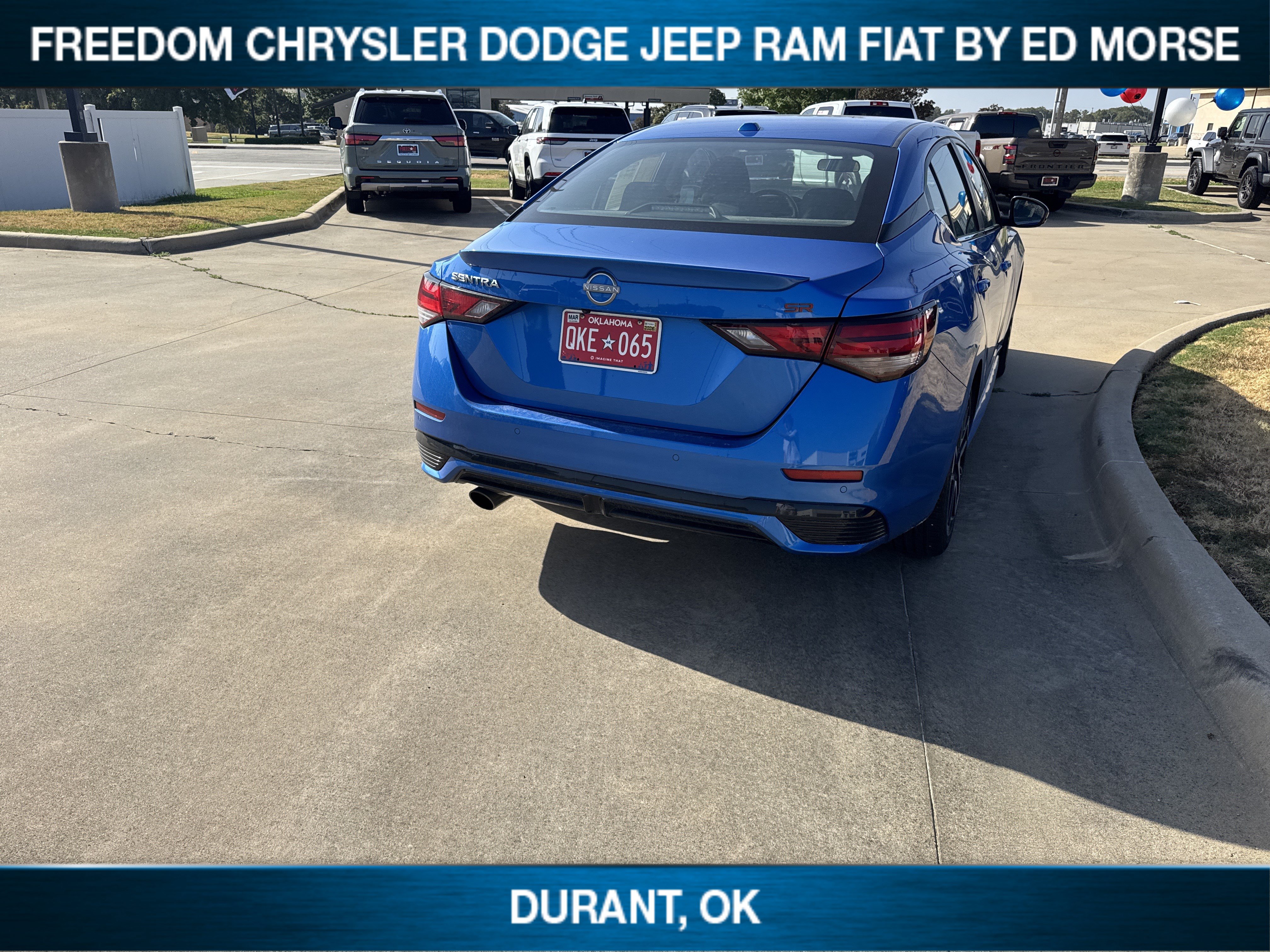 Used 2025 Nissan Sentra SR FWD image 5
