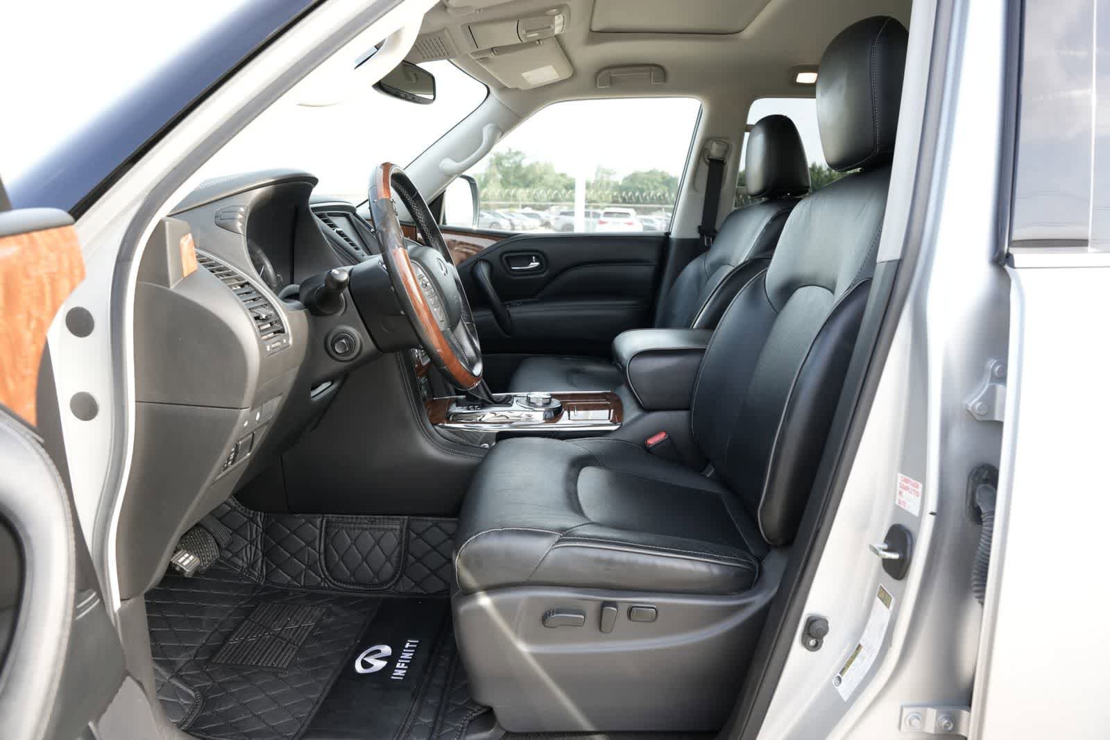 Used 2019 INFINITI QX80 Luxe AWD/4WD image 17
