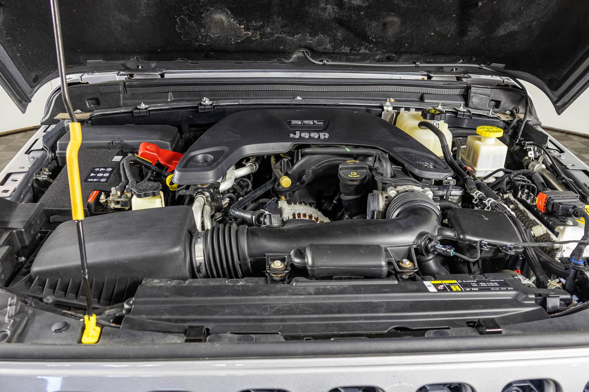 Used 2020 Jeep Gladiator Overland AWD/4WD image 48