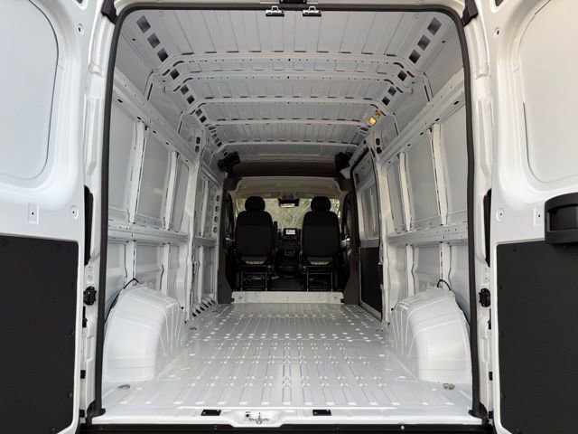 New 2026 RAM ProMaster 2500 w/ Advanced Safety Group FWD image 29