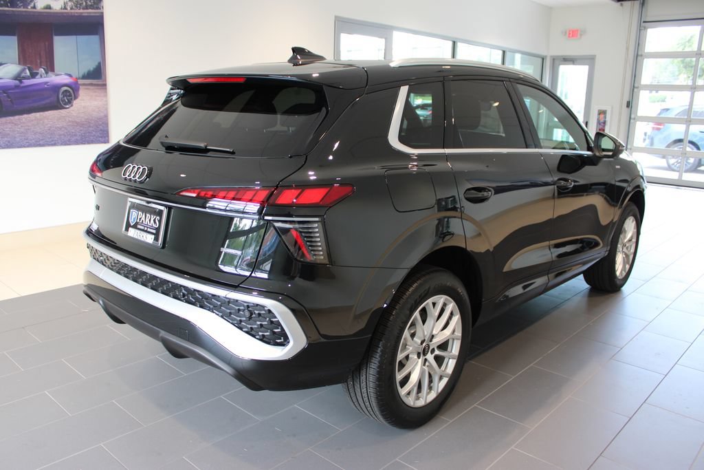 New 2026 Audi Q3 quattro 2.0T AWD/4WD image 18