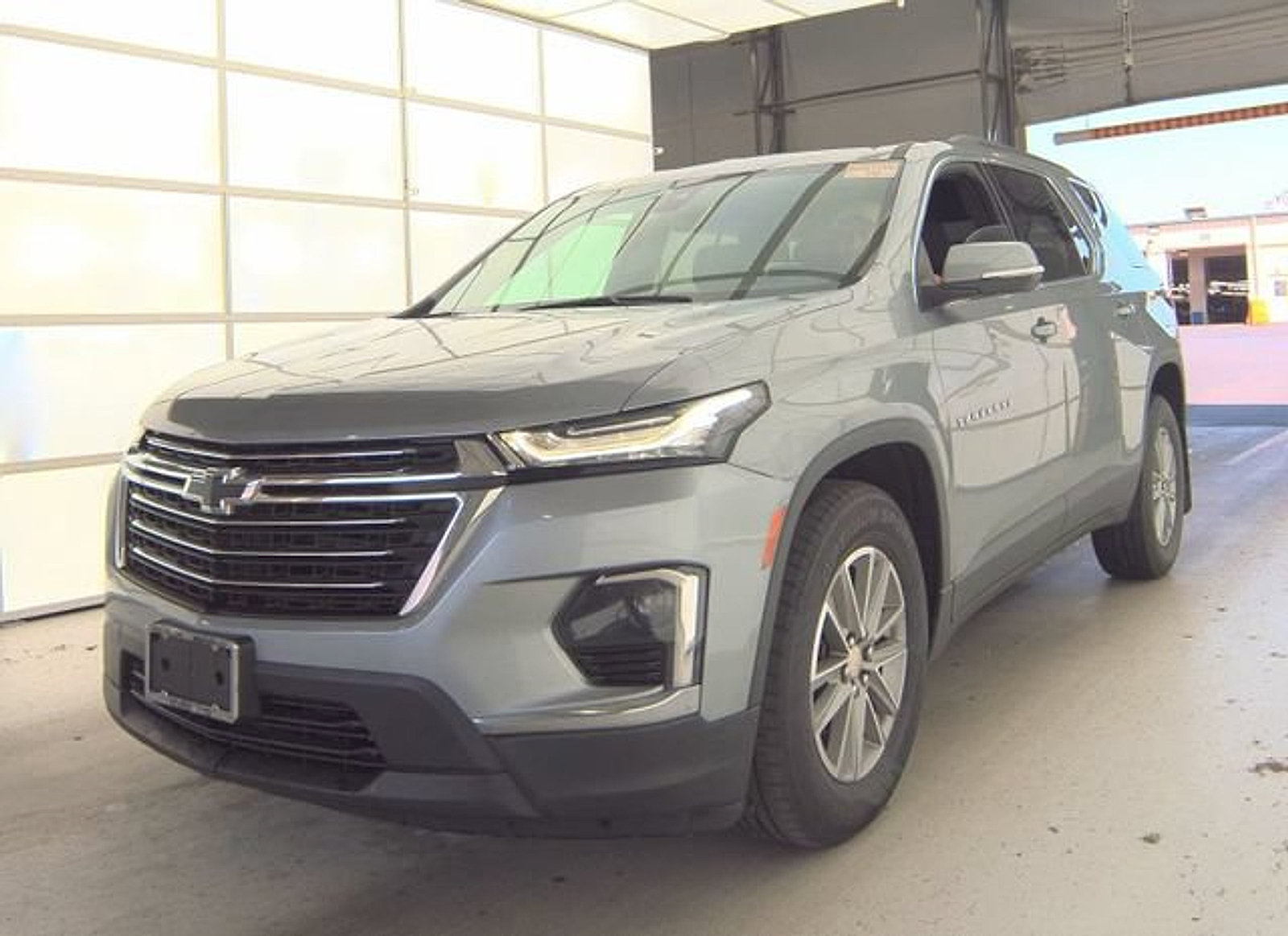 Certified 2023 Chevrolet Traverse LT AWD/4WD image 4
