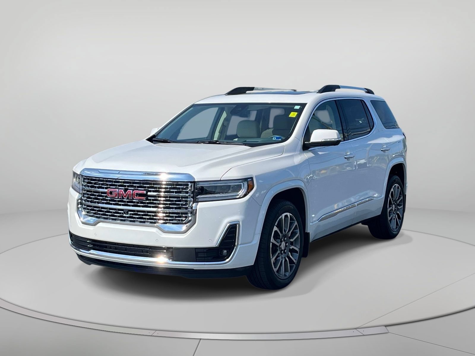 Used 2021 GMC Acadia Denali w/ Denali Ultimate Package AWD/4WD image 8