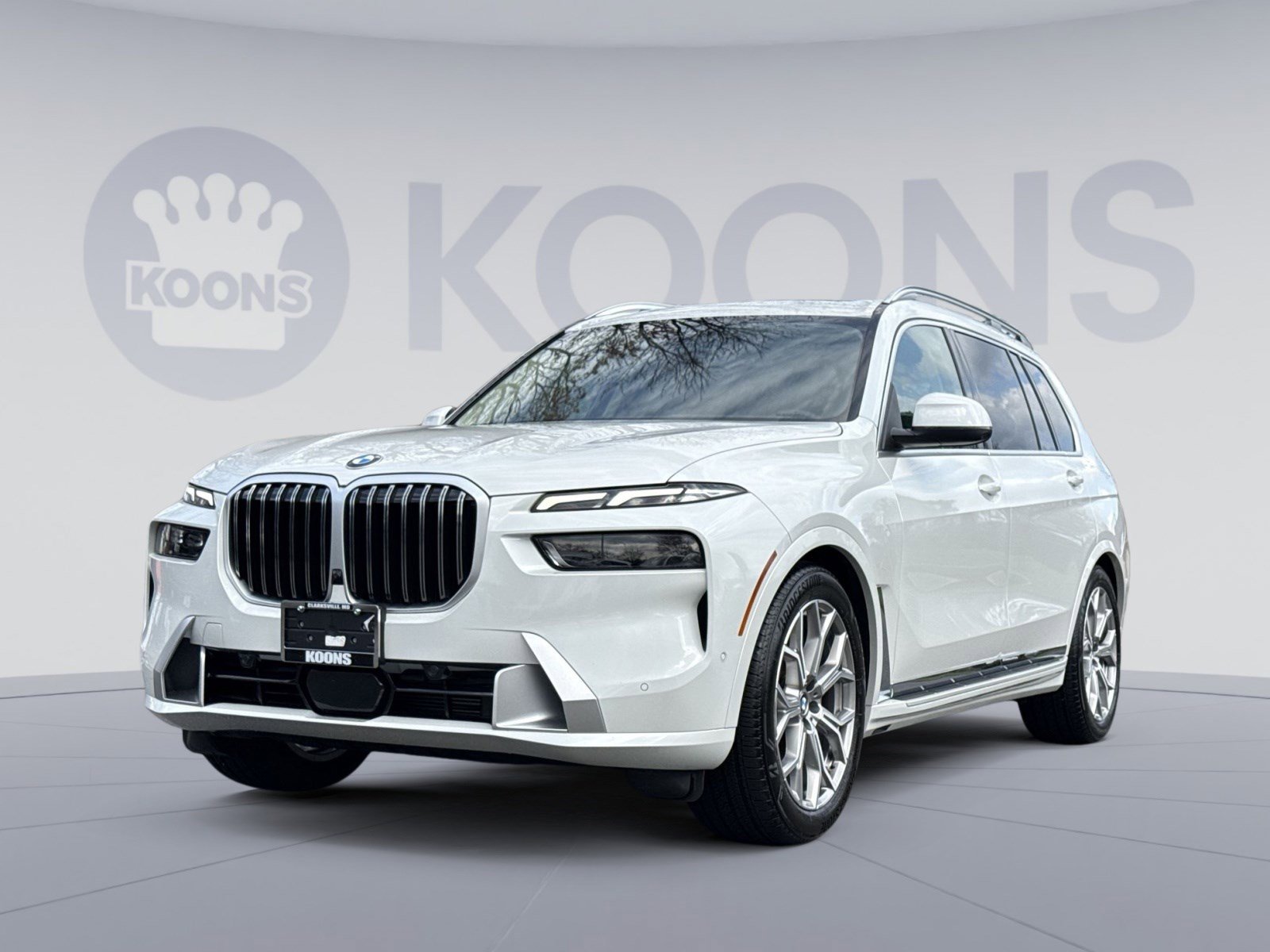Used 2026 BMW X7 xDrive40i image 1