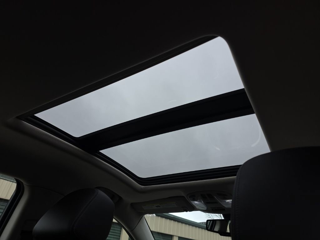 Used 2015 Buick LaCrosse Leather image 21