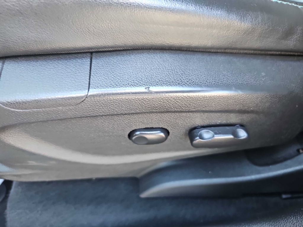 Used 2016 Chevrolet Trax LTZ image 27