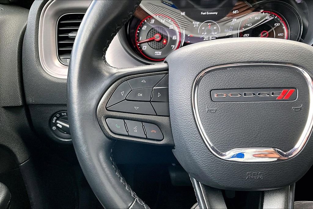 Used 2023 Dodge Charger SXT w/ Blacktop Package image 6