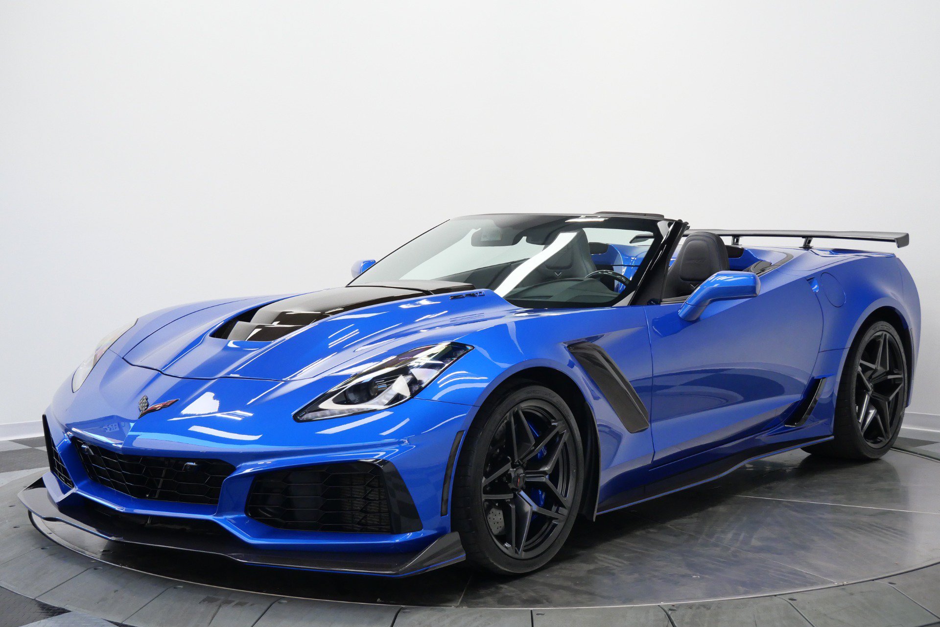 Used 2019 Chevrolet Corvette ZR1 RWD image 5