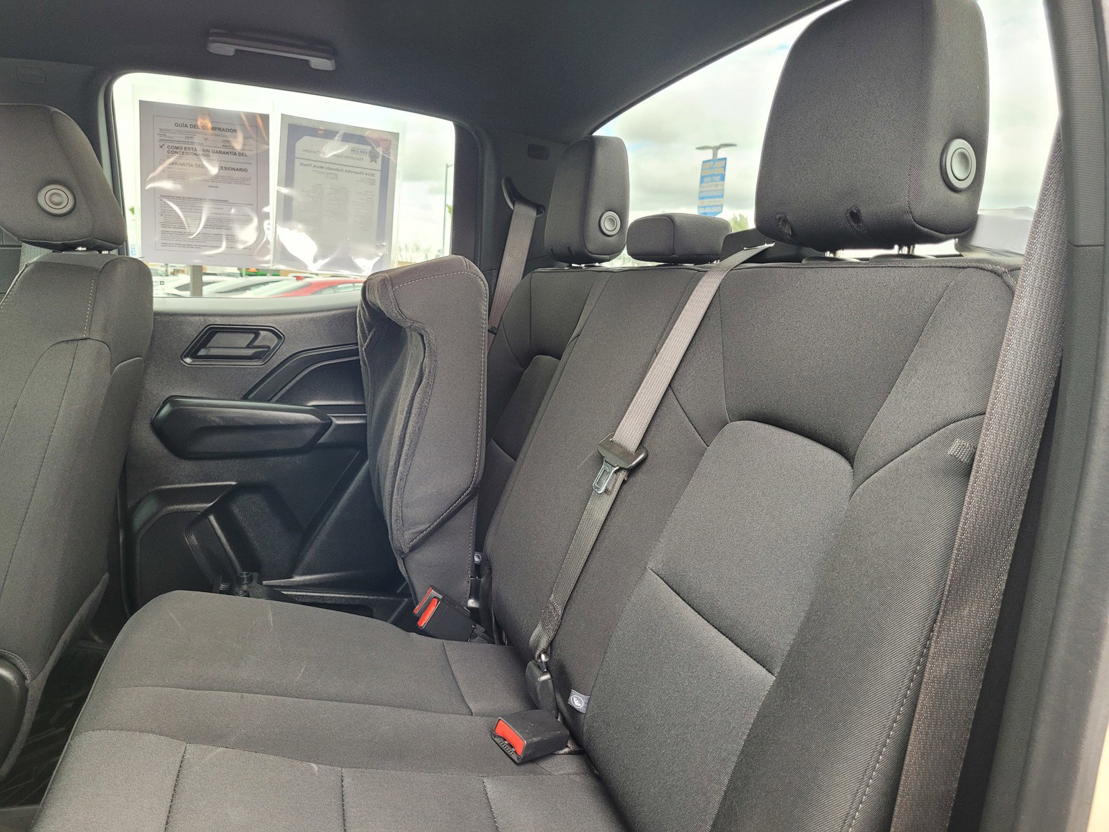 Used 2024 Chevrolet Colorado W/T image 13