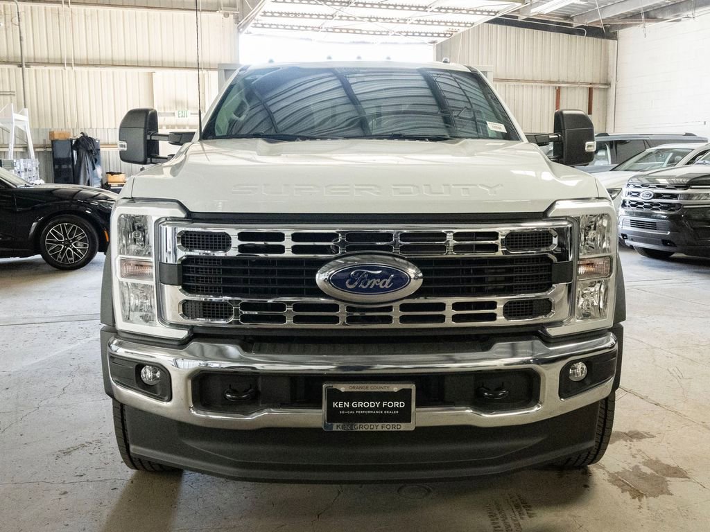New 2026 Ford F450 XL w/ XL Chrome Package image 10