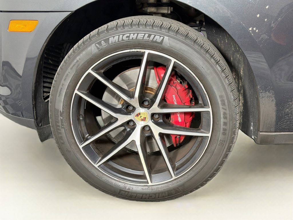 Certified 2023 Porsche Macan S AWD/4WD image 33