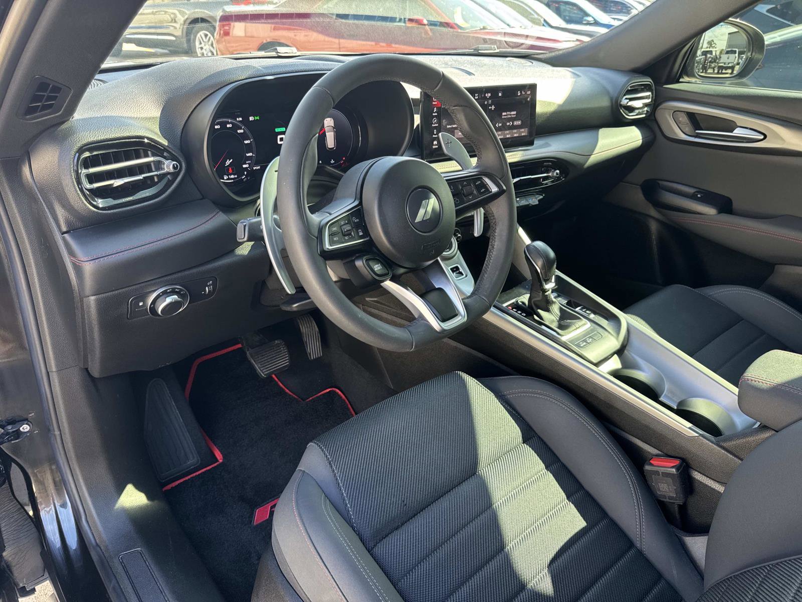 Used 2024 Dodge Hornet R/T w/ R/T Blacktop Package image 17