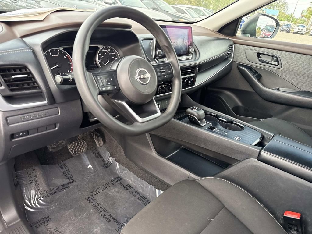 Certified 2023 Nissan Rogue S image 21