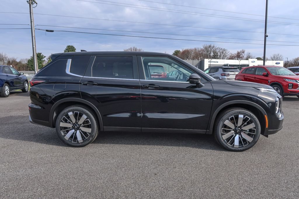 New 2026 Mitsubishi Outlander SE AWD/4WD image 8