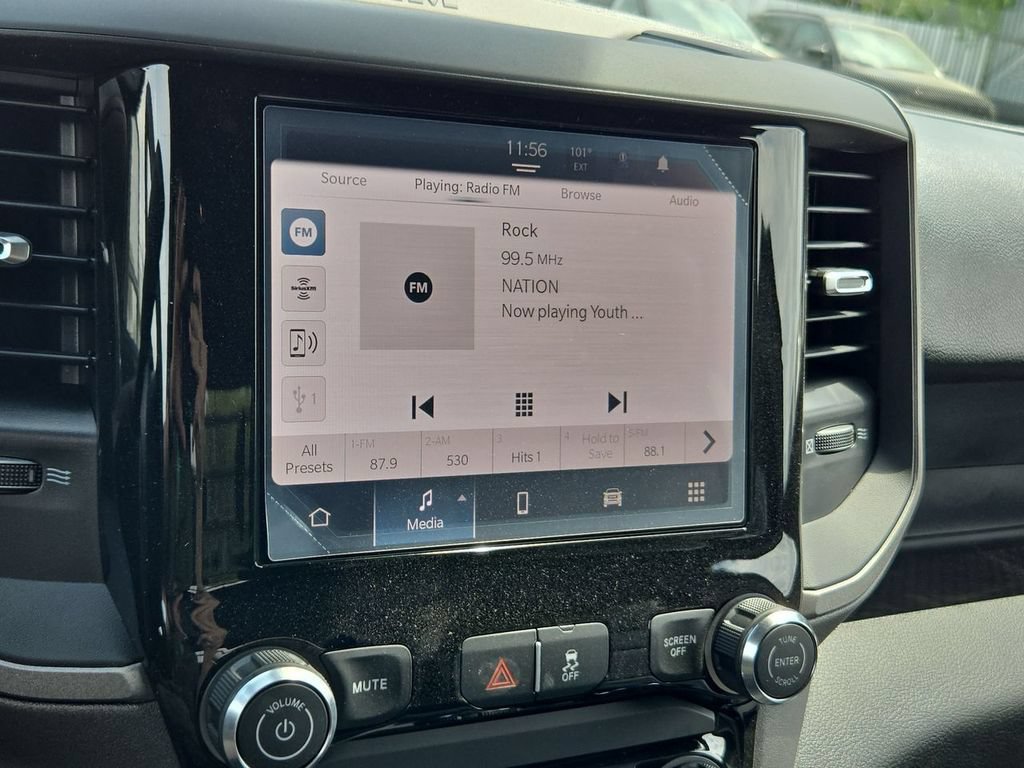 New 2026 RAM 3500 Tradesman AWD/4WD image 32