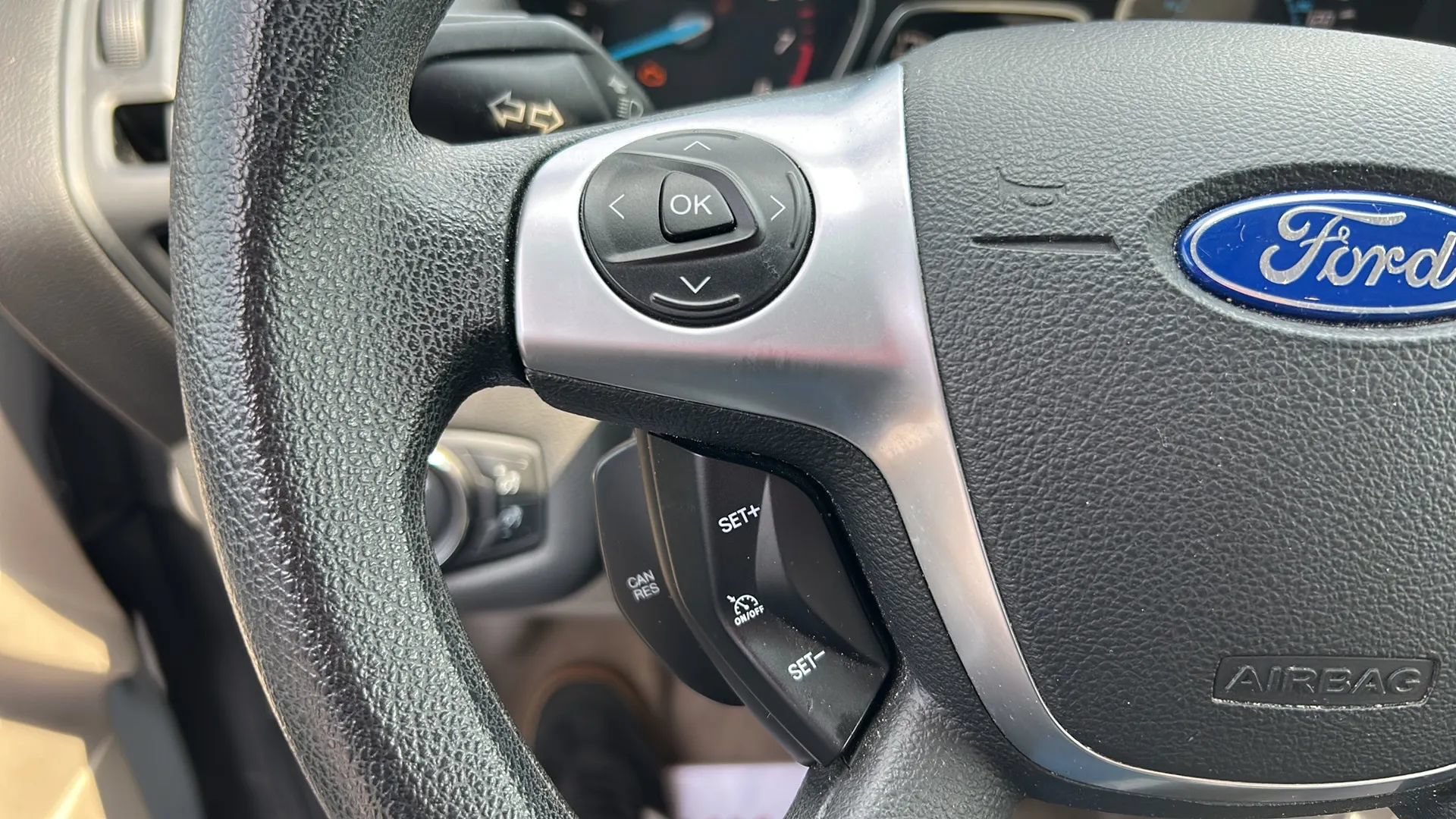 Used 2014 Ford Escape SE w/ Equipment Group 201A AWD/4WD image 22