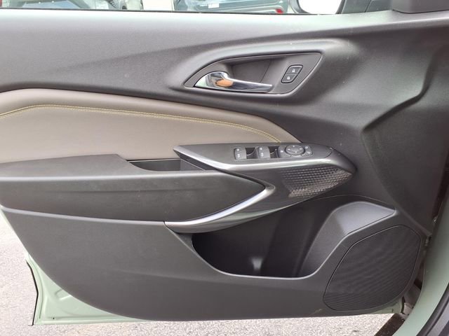New 2026 Chevrolet Trax ACTIV FWD image 17
