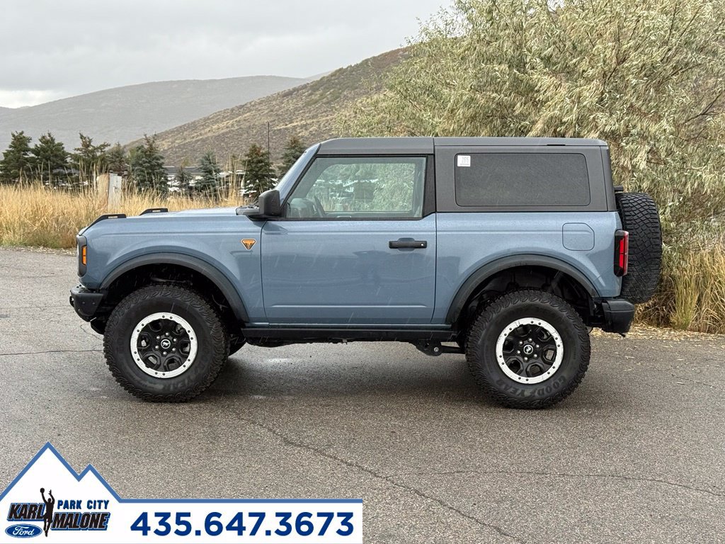 Used 2023 Ford Bronco Badlands w/ Sasquatch Package AWD/4WD image 2