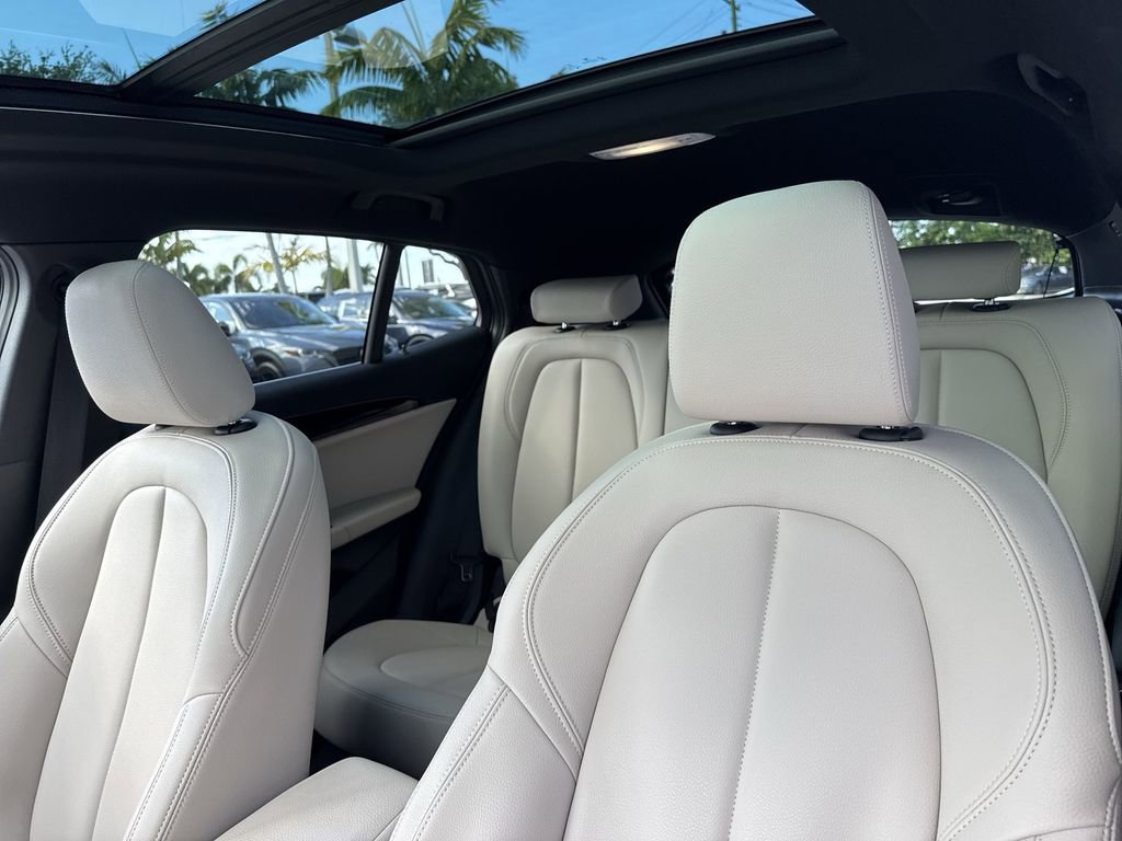 Used 2023 BMW X2 sDrive28i w/ Convenience Package image 43