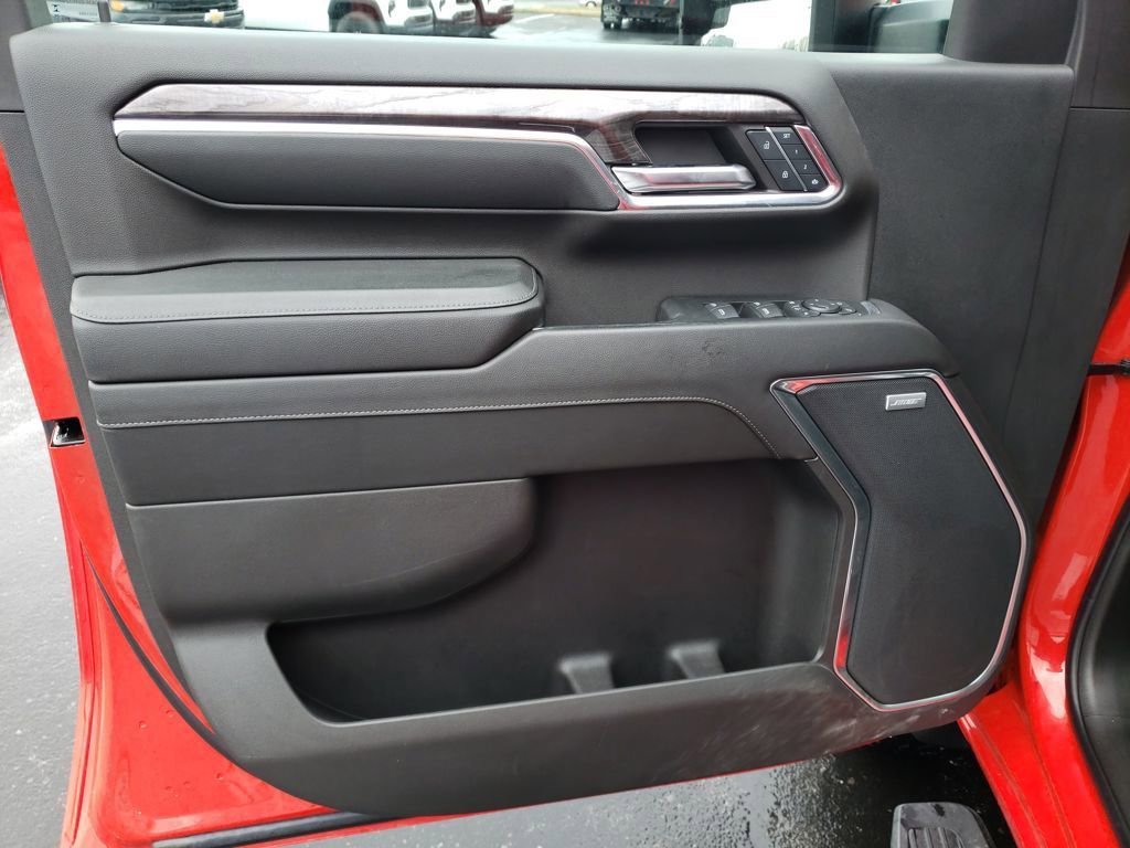 Used 2024 Chevrolet Silverado 2500 LTZ w/ LTZ Premium Package image 11