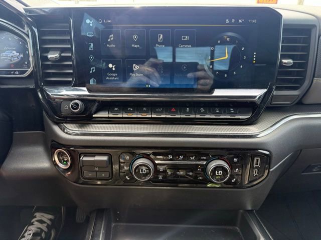 Used 2022 Chevrolet Silverado 1500 ZR2 image 18