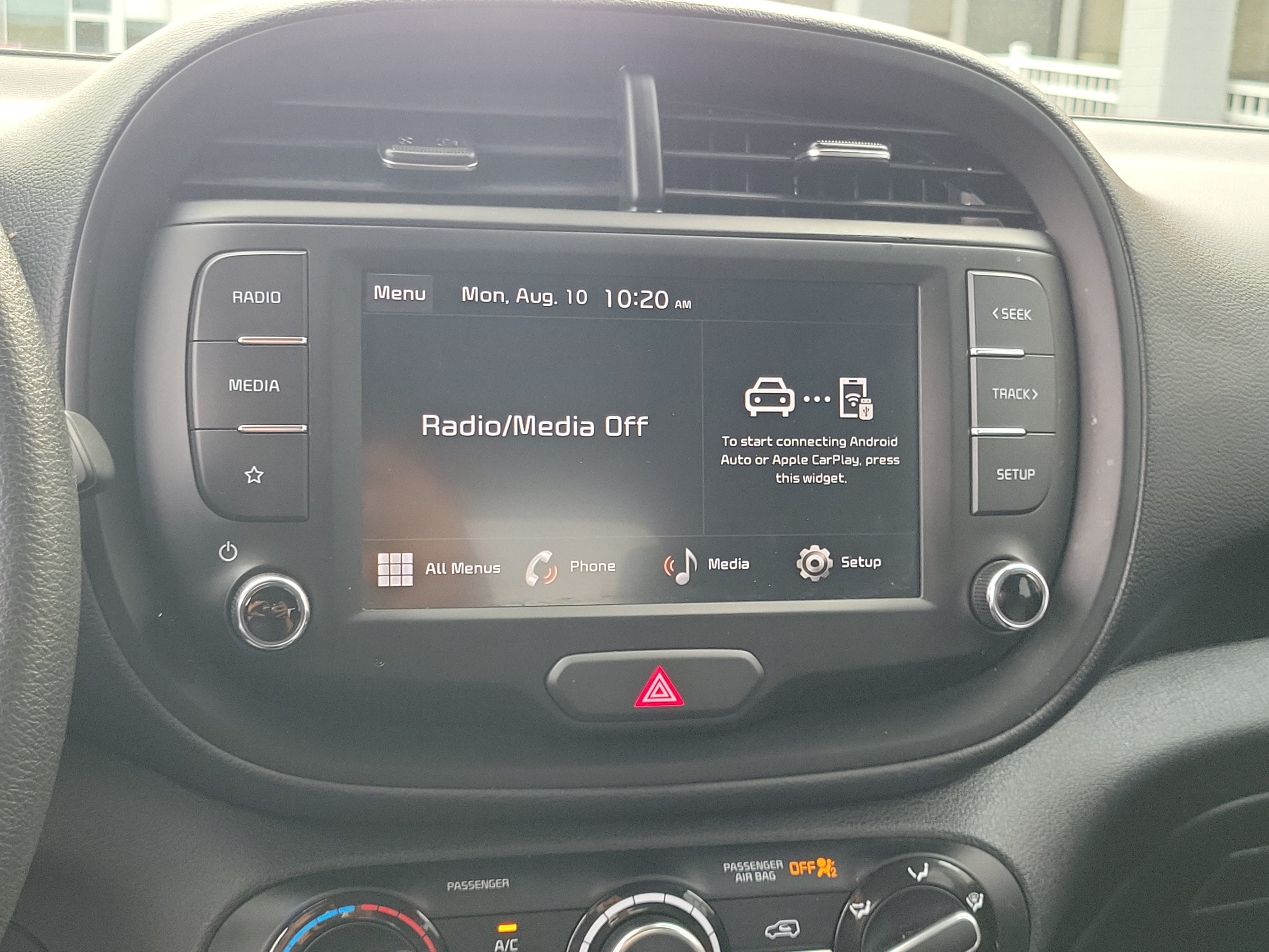 Used 2025 Kia Soul LX FWD image 26