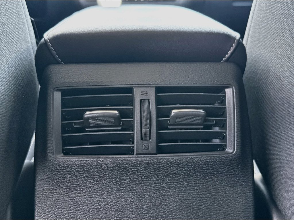 New 2026 Mitsubishi Outlander ES FWD image 25