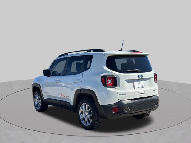 Used 2022 Jeep Renegade Sport w/ Sport Appearance Group AWD/4WD image 5