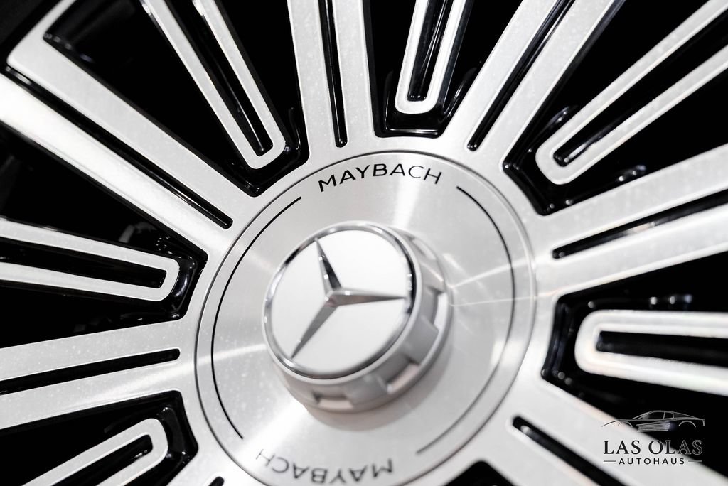 Used 2026 Mercedes-Benz Maybach GLS 600 4MATIC image 79