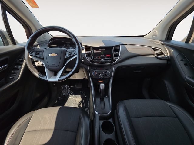 Used 2022 Chevrolet Trax LT w/ Driver Confidence Package AWD/4WD image 10