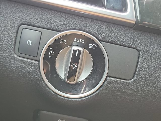 Used 2017 Mercedes-Benz GLE 350 4MATIC image 9