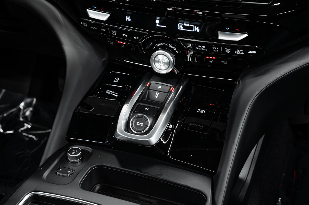 New 2026 Acura MDX w/ Technology Package FWD image 17