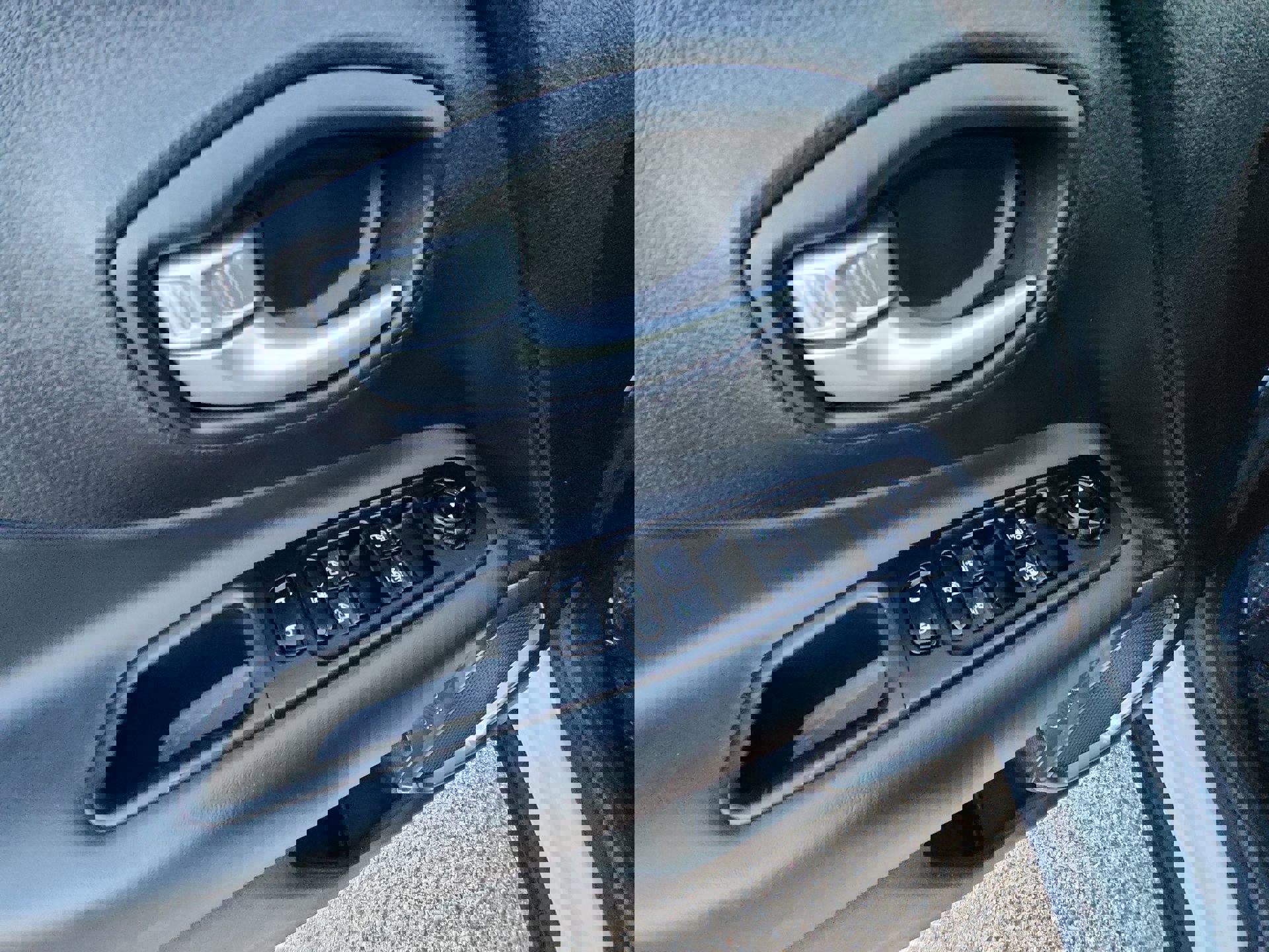 Certified 2023 Jeep Renegade Latitude image 15