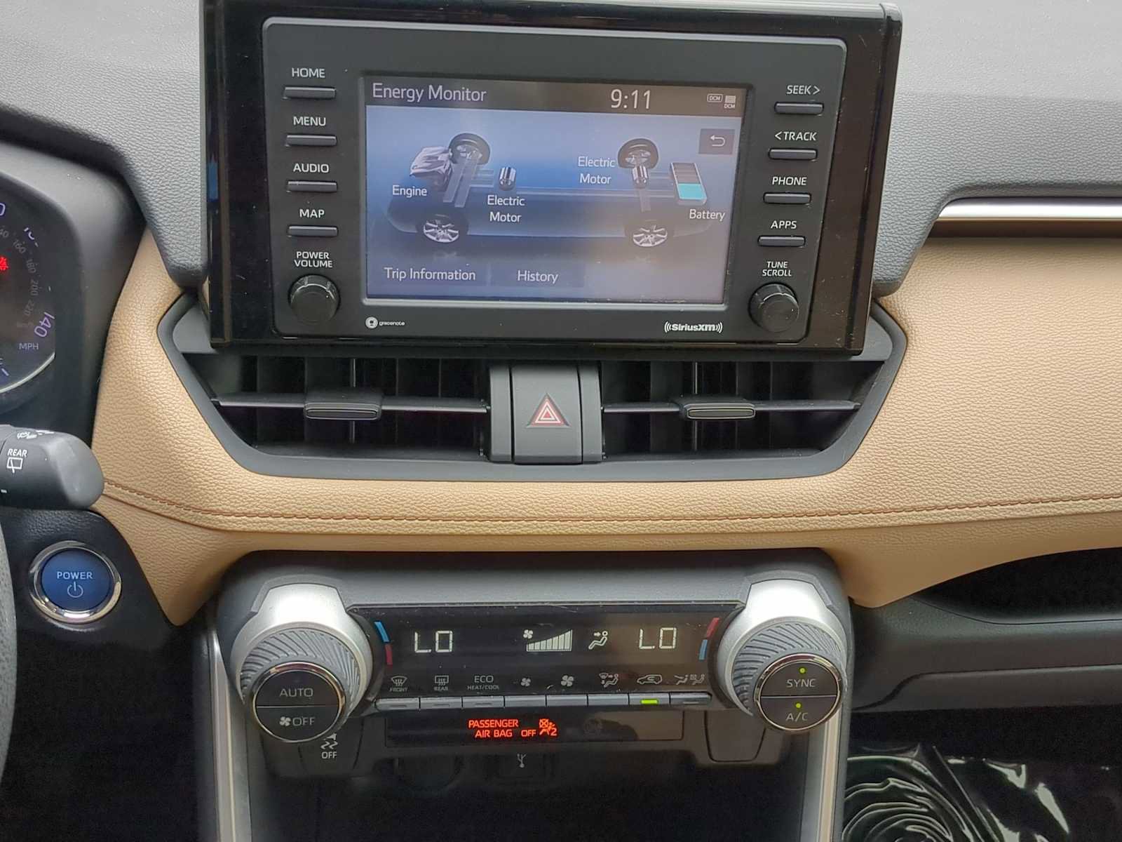 Used 2020 Toyota RAV4 XLE image 30
