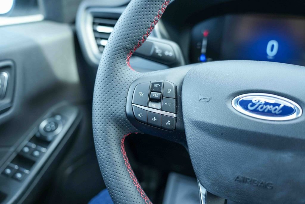 Certified 2023 Ford Escape ST-Line w/ Tech Pack #1 image 30